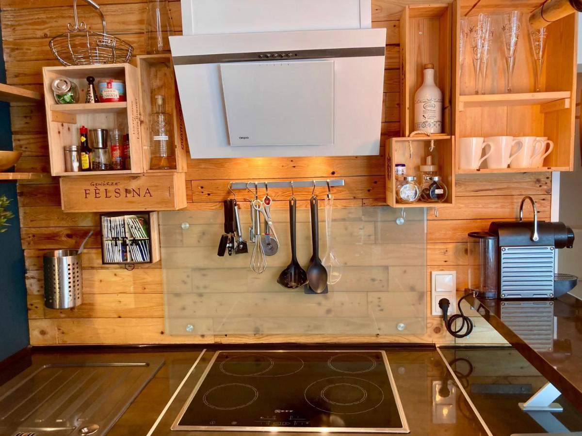 Living At Saarpartments -Adultsonly- 2 Bedrooms, Kitchen - Business & Holiday Apartments For Long- And Short Term Stay, 3 Min To Train Station, Secure E-Bike Parking! Saarbrücken Exteriör bild