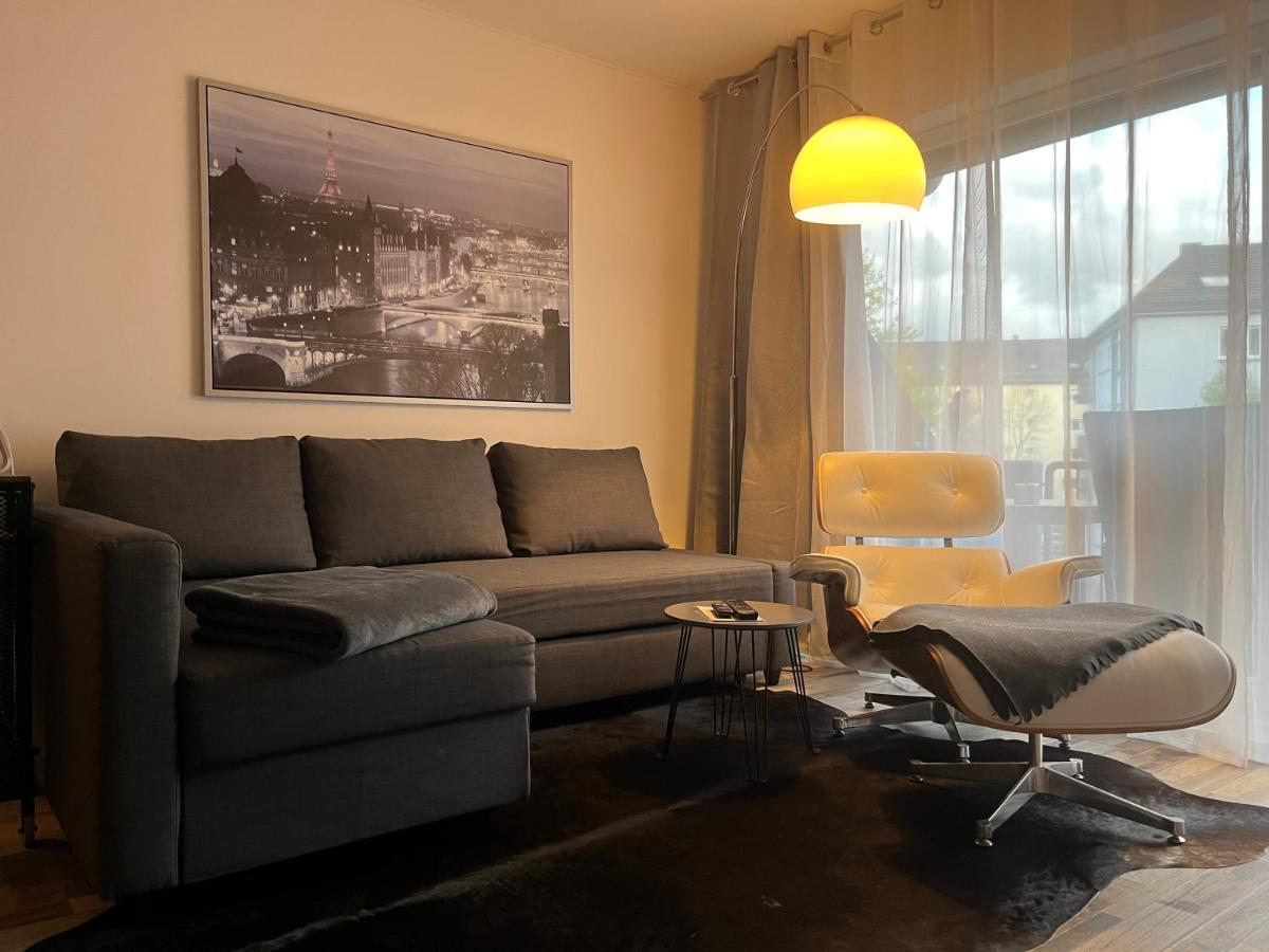 Living At Saarpartments -Adultsonly- 2 Bedrooms, Kitchen - Business & Holiday Apartments For Long- And Short Term Stay, 3 Min To Train Station, Secure E-Bike Parking! Saarbrücken Exteriör bild